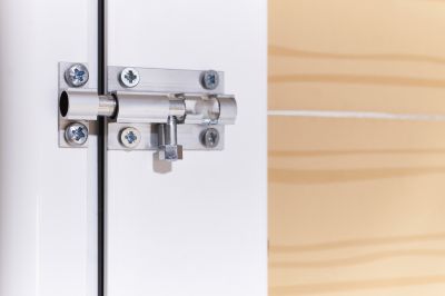 Metal Door Mounting